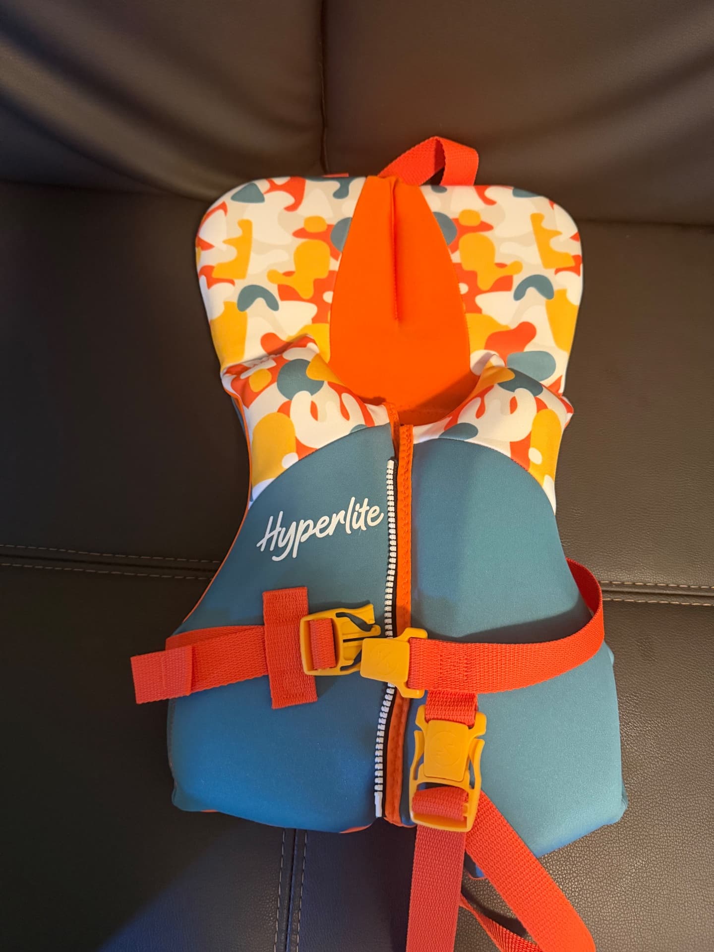 Brand New Hyperlite Infant Life Vest (Up to 30 lbs)