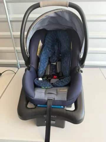 Safety 1st Infant Car Seat with Base