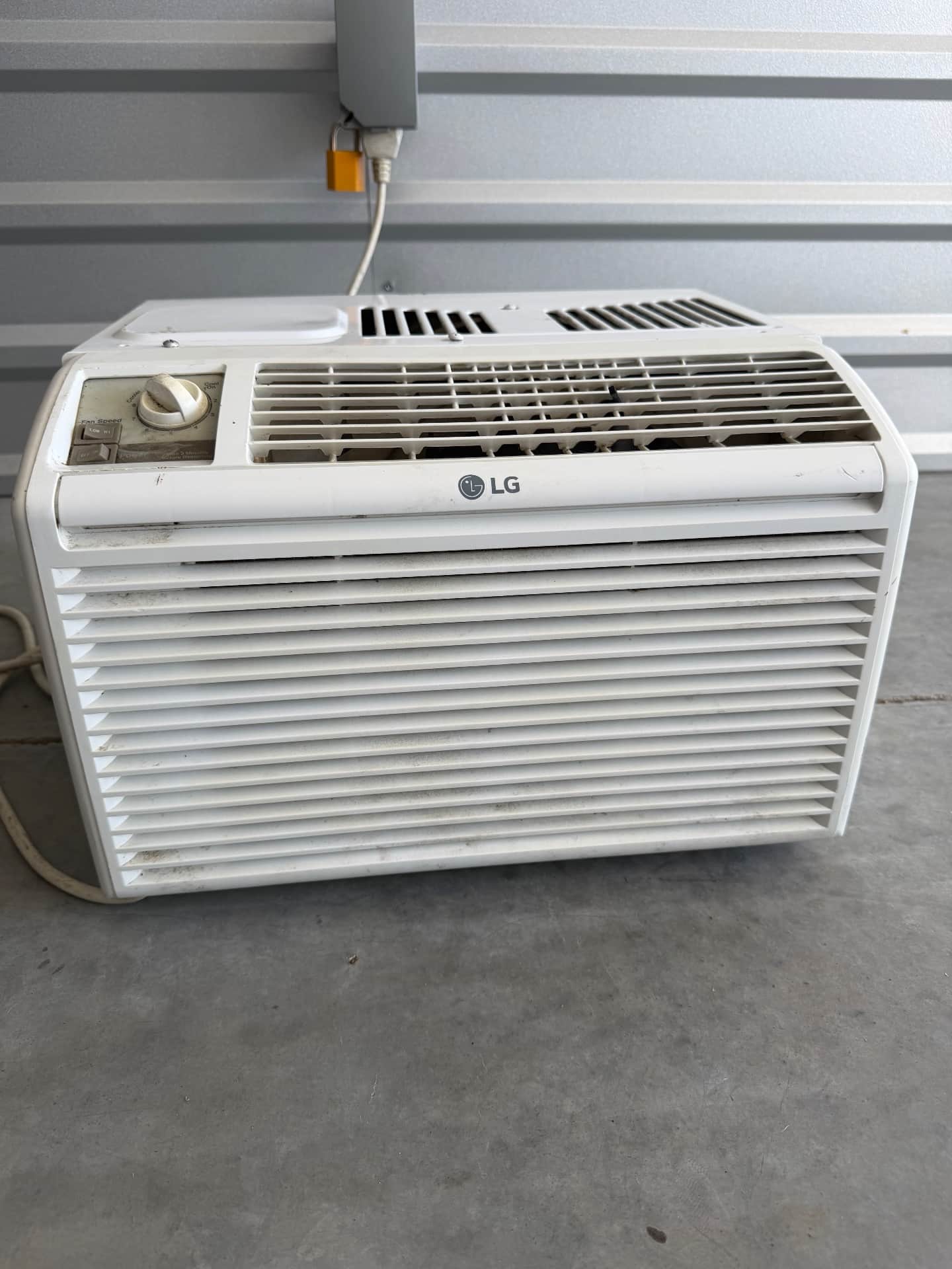 LG Window Air Conditioner